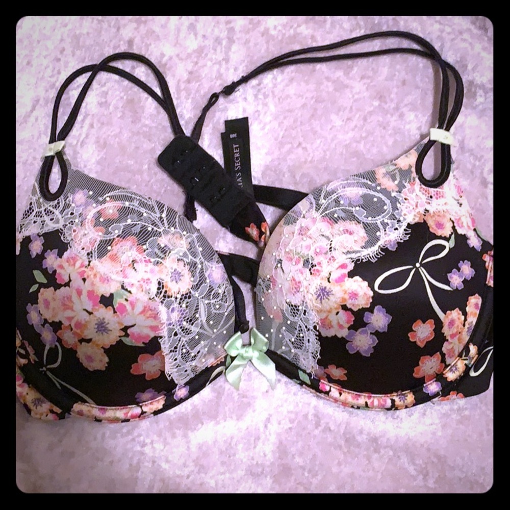 Floral lace push up bra